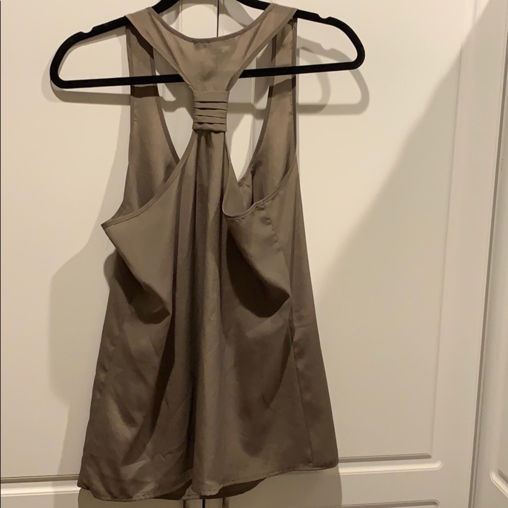 F21 Tank - Picture 3 of 3